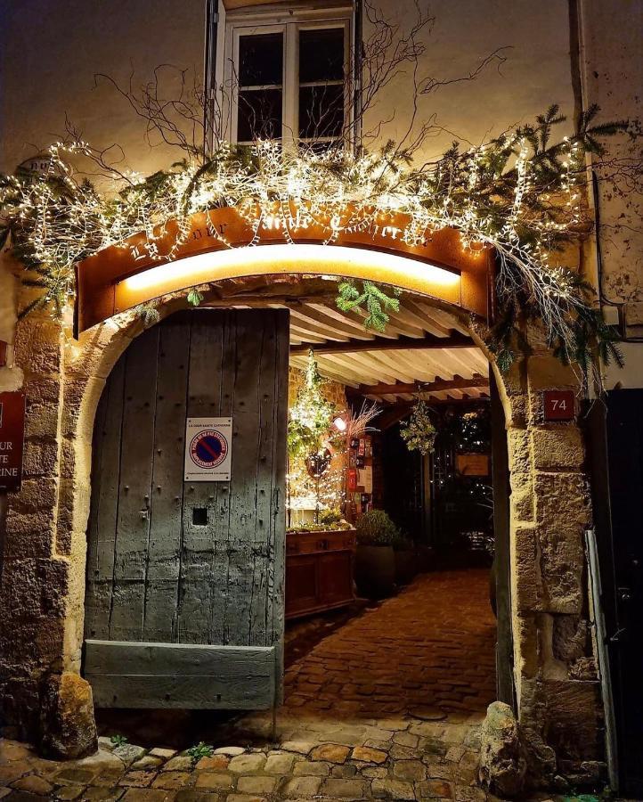 La Cour Sainte Catherine Demeure De Charme Bed & Breakfast Honfleur Exterior photo