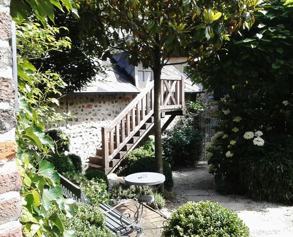 La Cour Sainte Catherine Demeure De Charme Bed & Breakfast Honfleur Exterior photo