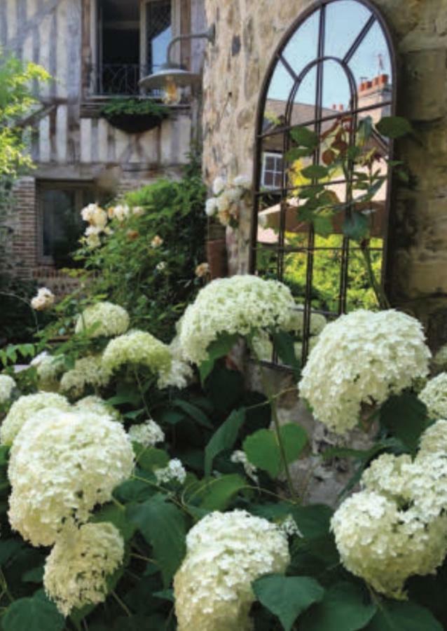 La Cour Sainte Catherine Demeure De Charme Bed & Breakfast Honfleur Exterior photo